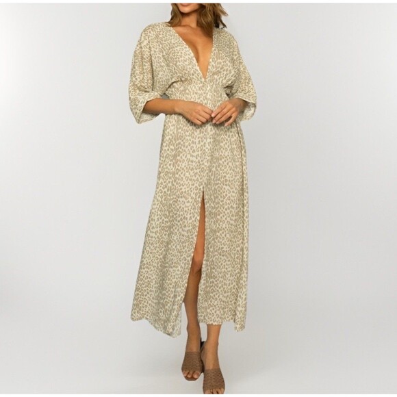 Girl and the Sun Dresses & Skirts - Girl and The Sun Verity Maxi Dress Deep VNeck Cream Muted Leopard Euro Trip Sz M